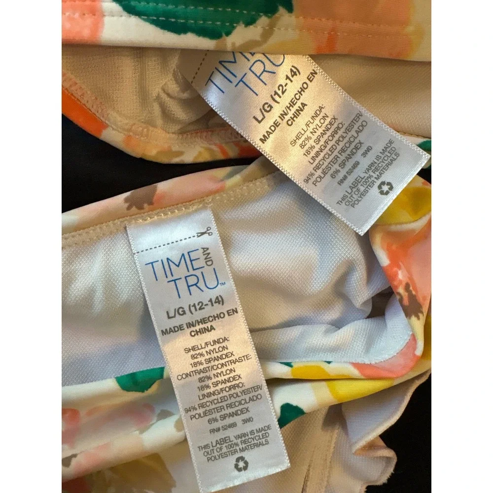Time & Tru Peach Floral Cap Sleeve Hi Waisted‎ 2pc Swimsuit Bikini, Large